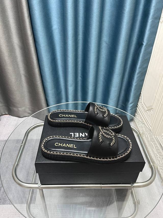 25Fw New Spring And Summer Chanel Chain Ring Edge Double C Letter Buckle Flat