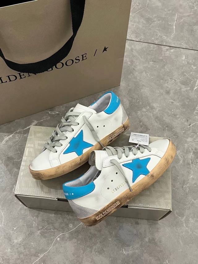 Long-Term Production. Order Inquiry Logo Bottom Blue Couple Model. Original High