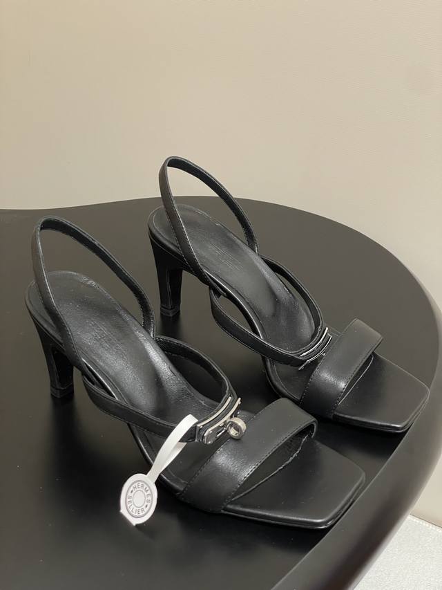 Top Quality Hermes Glamour Sandal Series Classic Kelly Buckle High-Heeled Sandal