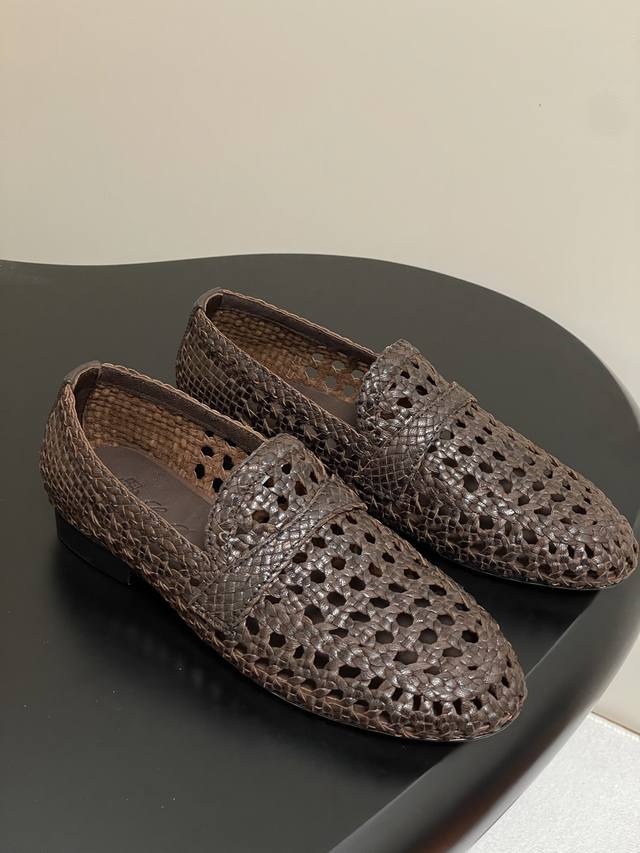 Explosion Style Loro Piana Lp 25S New Spring And Summer Cowhide Hand-Woven Hollo