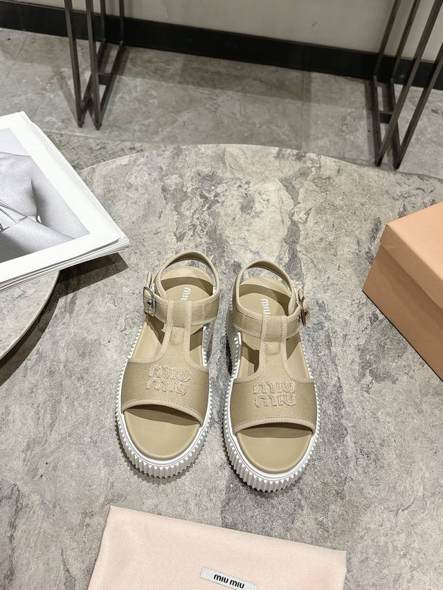 miumiu2025 Spring New Style Fish Mouth Open Toe Thick Bottom Biscuit Sandals,
