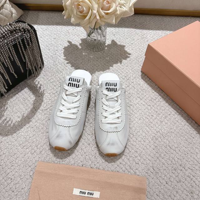 Miu Early Spring Fashion Show New Forrest Gump Denim Shoes Sneakers Super Super