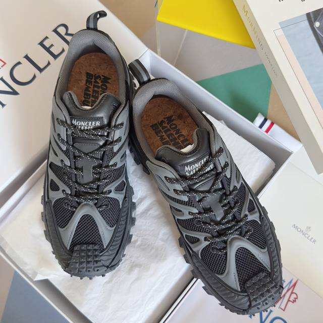 Top Version Men's Moncler Trailgrip Ctx Shock-Absorbing And Tear-Resistant Coupl