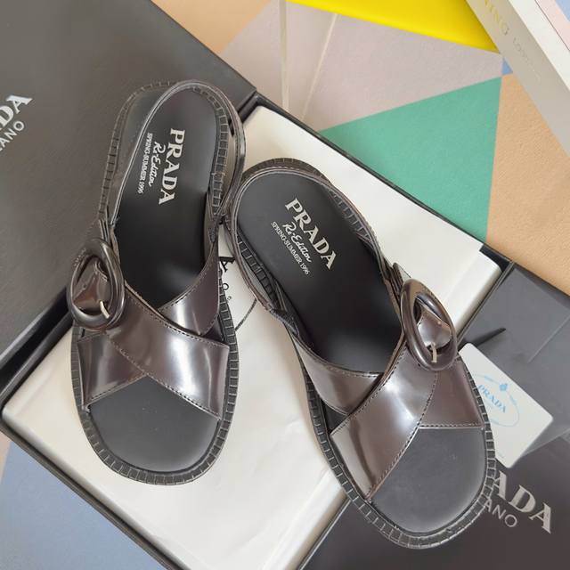 Top Version For Women Prada's Latest Cross-Strap Thick-Heeled Sandals Original P