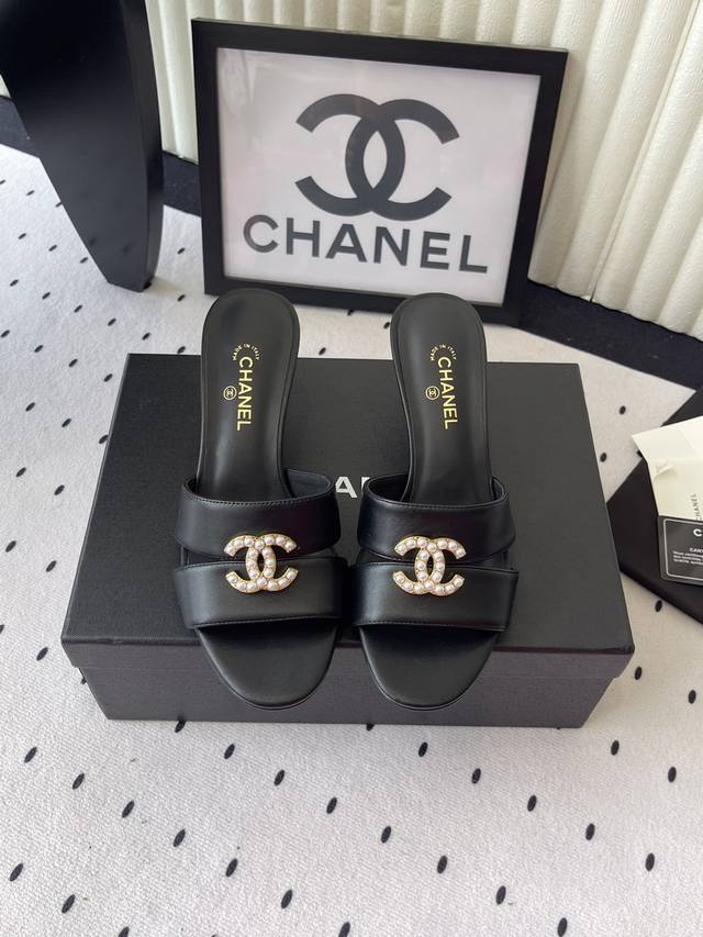 chanel New Pearl Slippers High Version Shipped Many Celebrities And Internet