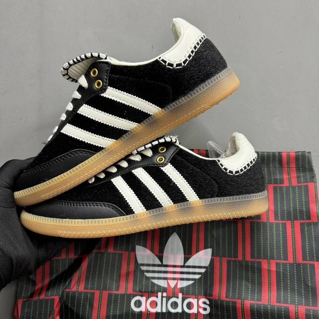 Stock In Stock Notitle Xadidas Originals Samba Horse Hair Training Shoes Non-Sli