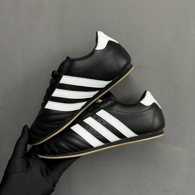 Stall Spot Adidas Originals Taekwondo Low White Black Taekwondo Series Low-Top C