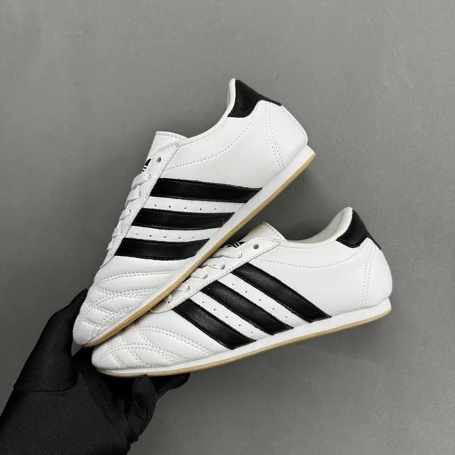 Stall Spot Adidas Originals Taekwondo Low White Black Taekwondo Series Low-Top C