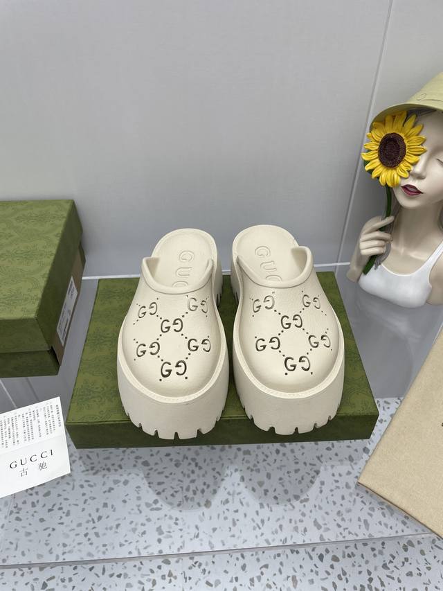 Gucci Hole Slippers Are Versatile Couple Slippers . Ugly And Cute Hollow Hole Sh