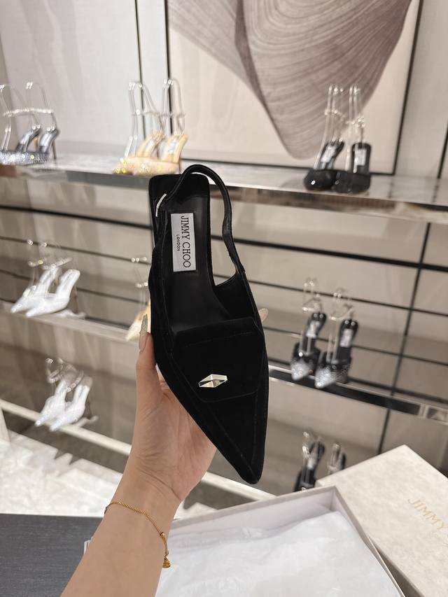 nic 65 Fabric: Plain Sheepskin Lining: Sheepskin Heel Height: 65Mm Size: 35-4