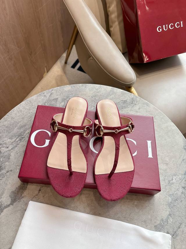 5760-1 Burgundy G P 35-42 This Women's Thong Sandal Features Classic Horsebit