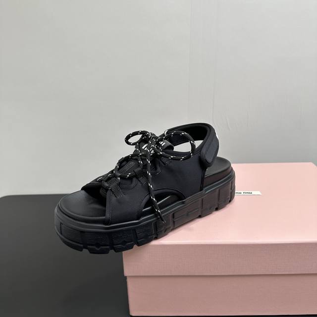 miumiu Miu Miu Spring And Summer Catwalk Style Biscuit Sandals Thick-Soled Sh