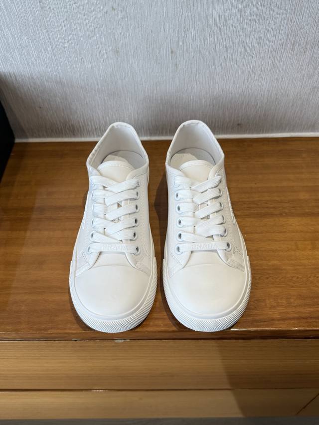 Top Quality Prada Ss25 New Arrival Prada 2025 Summer New Triangle Canvas Shoes T