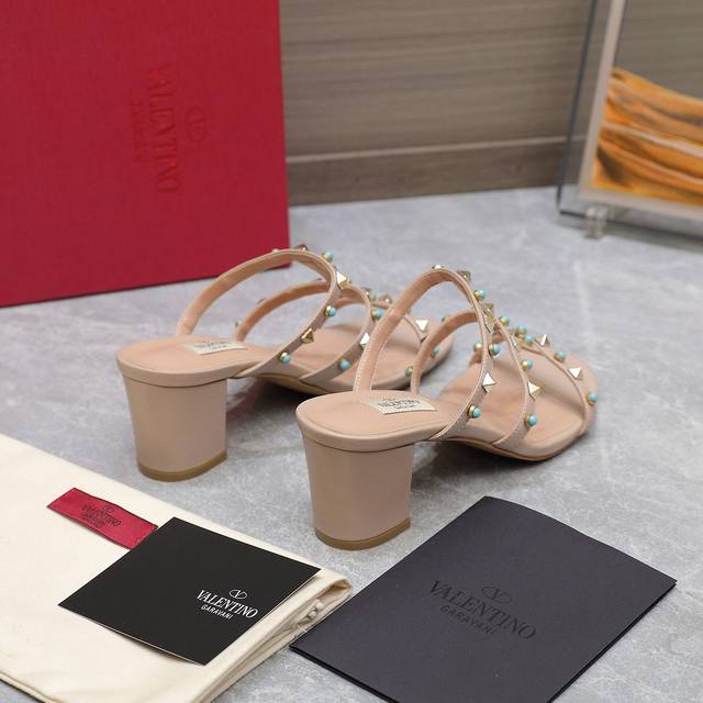 valentino25Ss Counter New Turquoise Rivet Sandals Flat Thick Heels Internet C