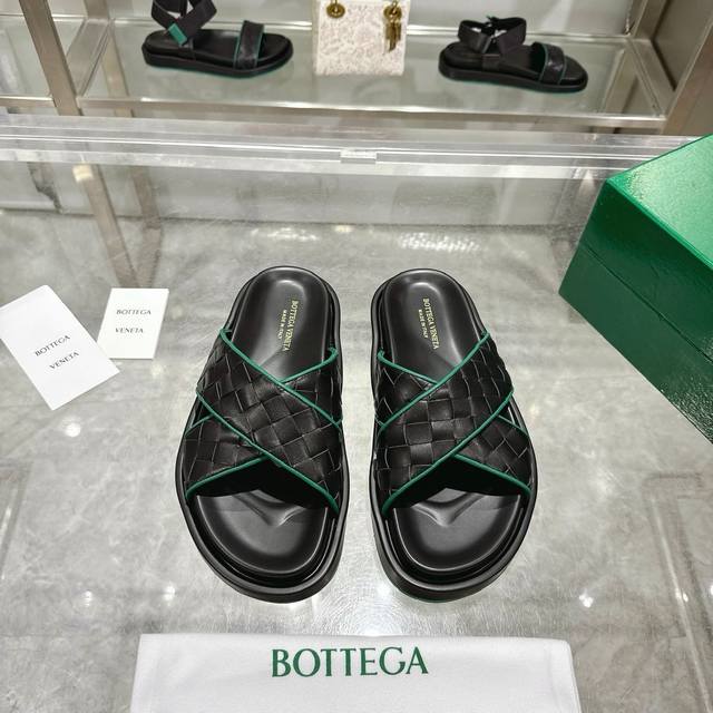 Bottega Veneta New Woven Flat Sandals, Oversized Double-Layer Thick Sole, Cool A