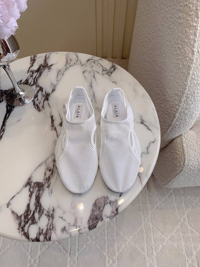 Factory Price P Alaia New Mesh Flat Sandals Are Quirky And Super Comfortable To