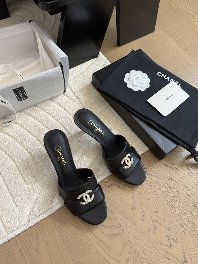 chanel 25C New Pearl Double C Buckle High-Heeled Slippers The Return Of The D