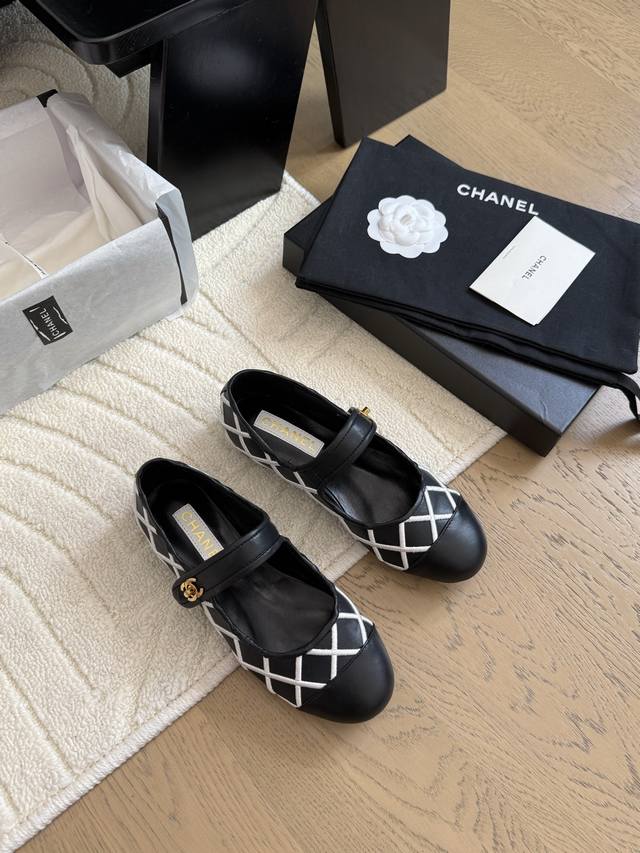 chanel 25C Early Spring Mary Jane Shoes This Season's Shoes Are Great Pure Bl