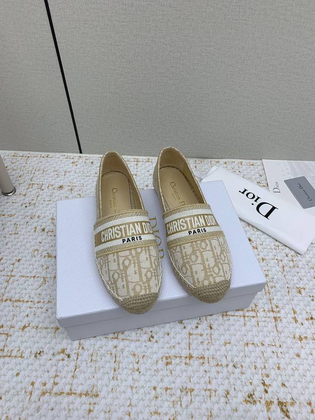 Factory High Version Dior Granville Straw Shoes Black Embroidery Upper With Chri