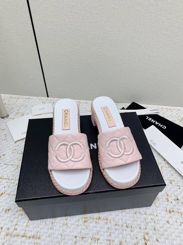 Factory High Version Chanel 2025 Double C Chain Slippers Many Celebrities And In