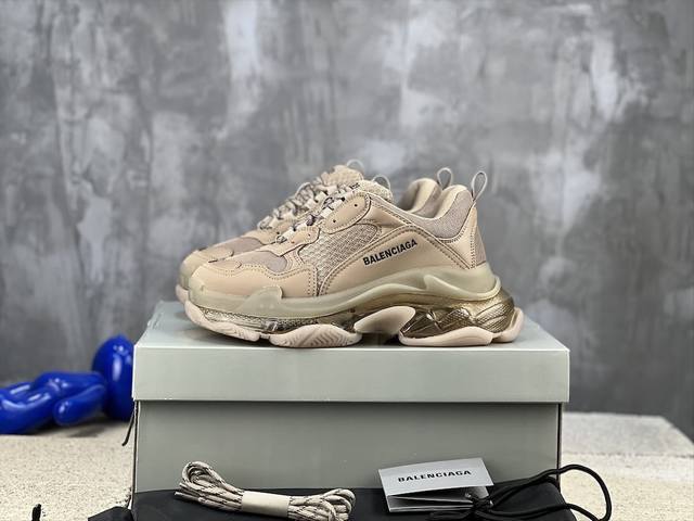 600 Top Version, Pure Original Balenciaga Triple S From Dongguan, Officially