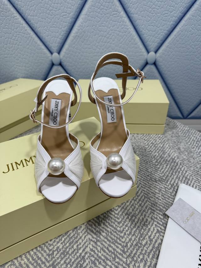 jimmy Choo Is A Very Comprehensive And Distinguished Fashion Lifestyle Brand.