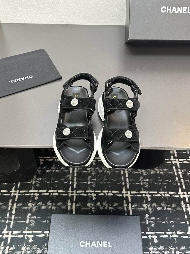 2025 Spring And Summer Latest Fabrics, Velcro Beach Sandals, New Color Series