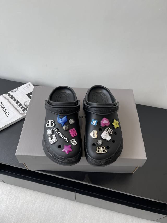 Women's Buckle Men's 10 Balenciaga Spring And Summer Latest Couple's Hole Shoes
