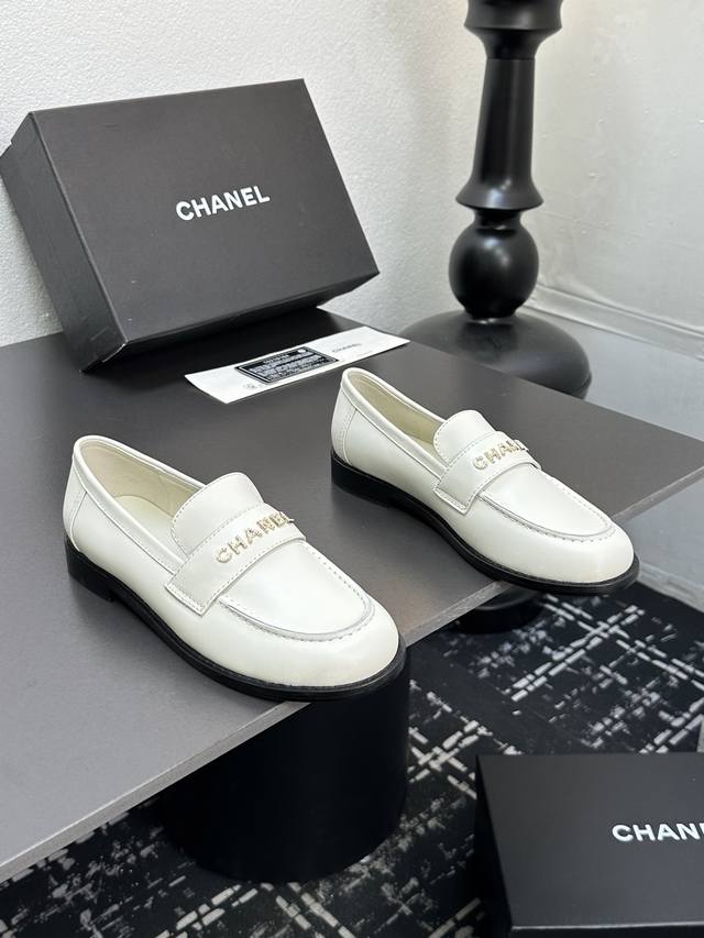 p Half-Slippers 2025 Spring New Chanel Diamond Buckle Letter Logo Loafer Lazy