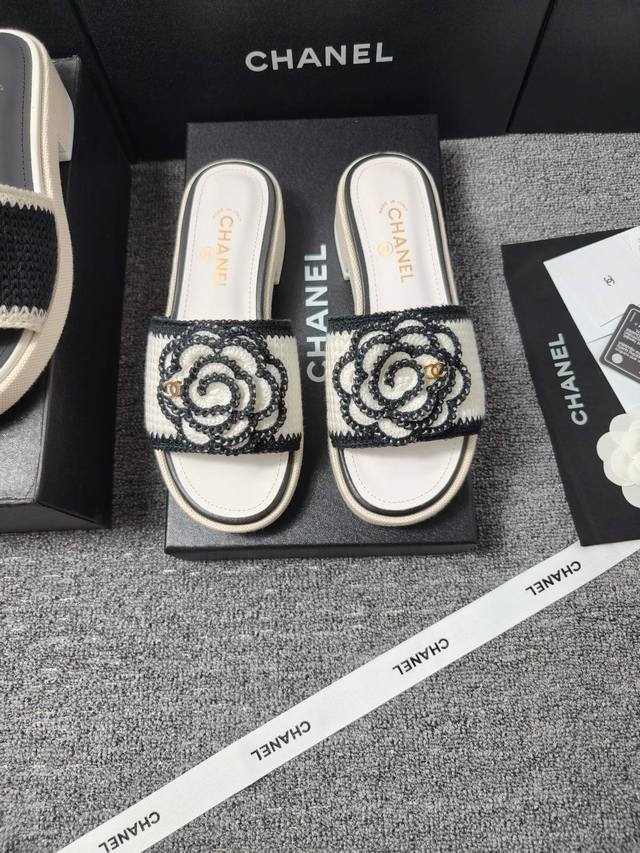 chane* Chanel's New Spring And Summer Products Chunky Heel Embroidered Sandal