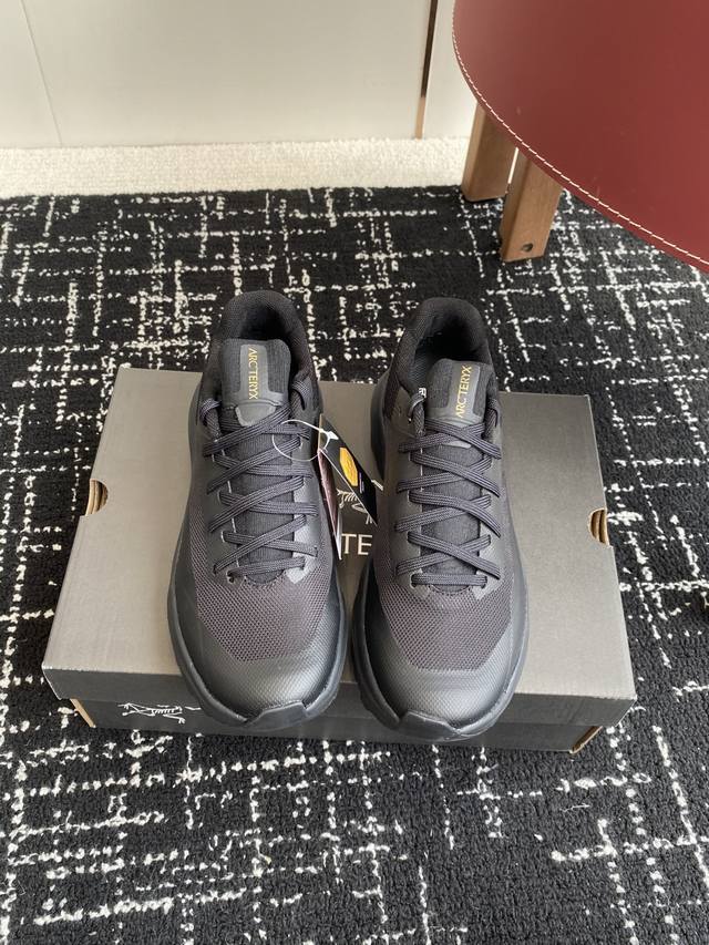 Purchasing Agent Official Website Synchronized Box Packaging Couple Arc'teryx No