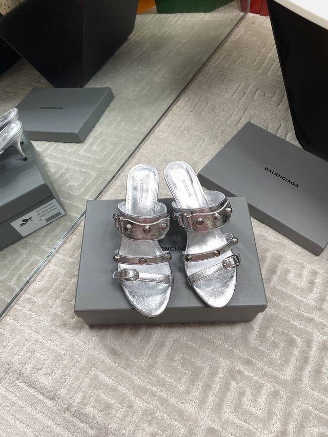 Factory Balenciaga 25 Bs2025 Spring And Summer New Product Classic Kitten Heel M