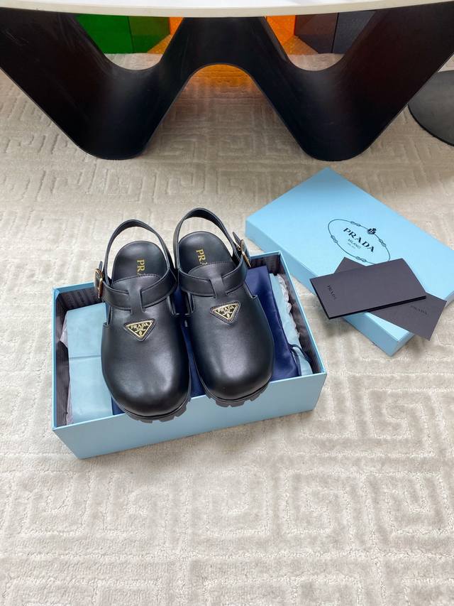 Prada 25 New Style Birkenstock Sandals Are Sold Out As Soon As They Are Put On T