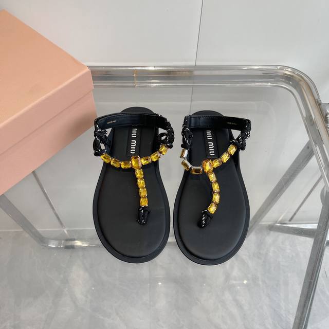 miumiu Miu Miu Thong Sandals Ss24 New Summer Classic Versatile Popular With O