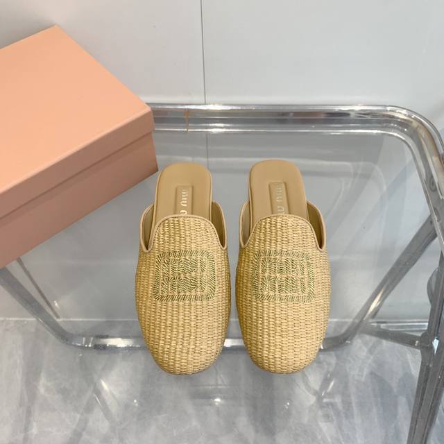 Miu Miu Spring Grass Embroidered Slippers Miumiu Flat-Soled Micro-Logo Sandals S