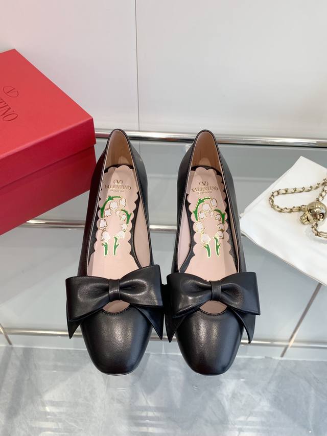 valentino Valentino 70Ss Early Spring New Bow Mid-Heel Sandals Single Shoes U