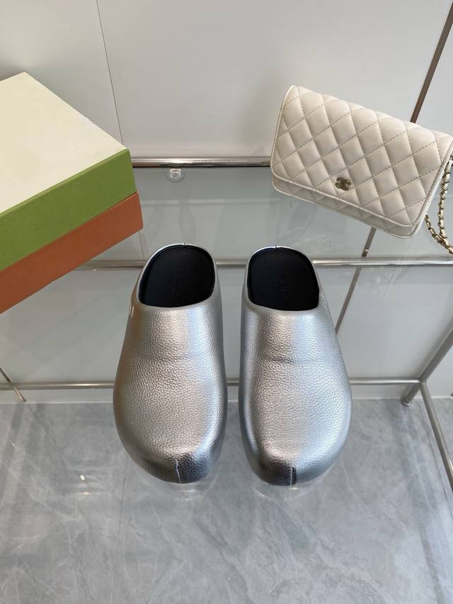 p Female P Male +10 Marni Sabot Horsehair Slippers A Giant Trendy Four-Season