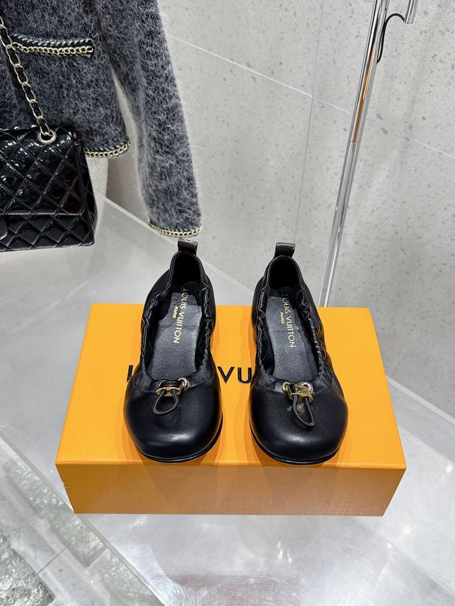 Top Version Louis Vuitton Lv 2025 Spring And Summer Lock Egg Roll Shoes Ballet S