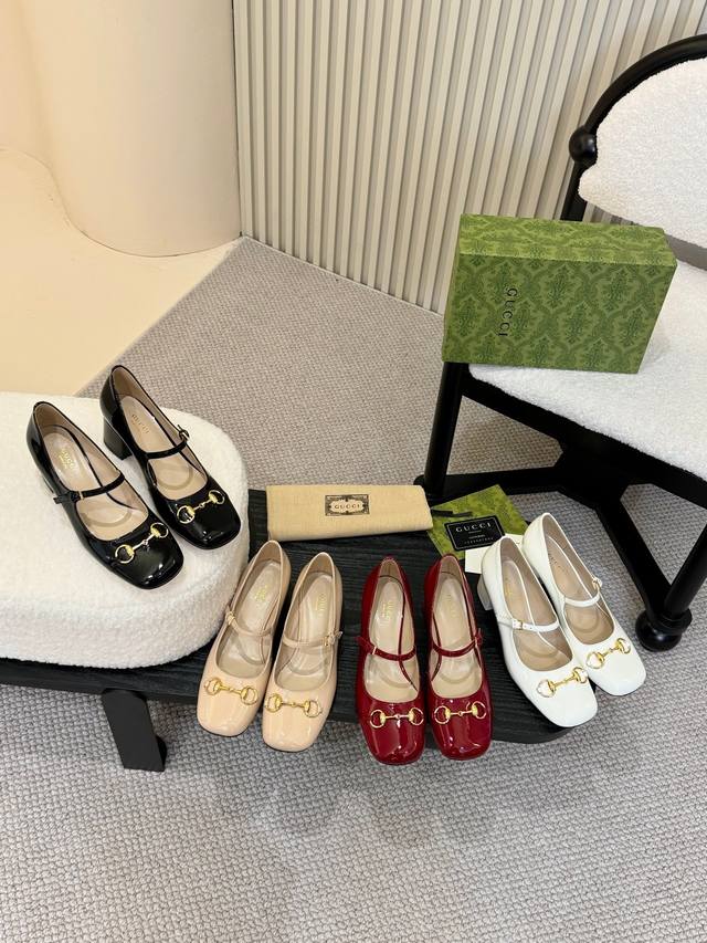 Gucci's New Mirrored Cowhide Leather Lining Sheepskin Foot Pads Goatskin Gucci C
