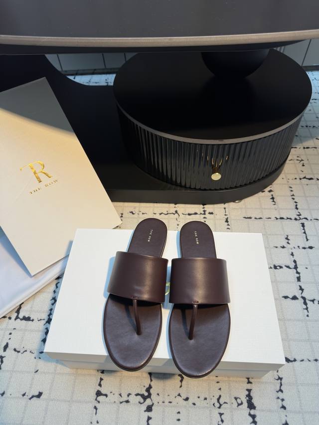 therow25S New Spring And Summer Roman Thong Sandals Wow, The Classic Minimali