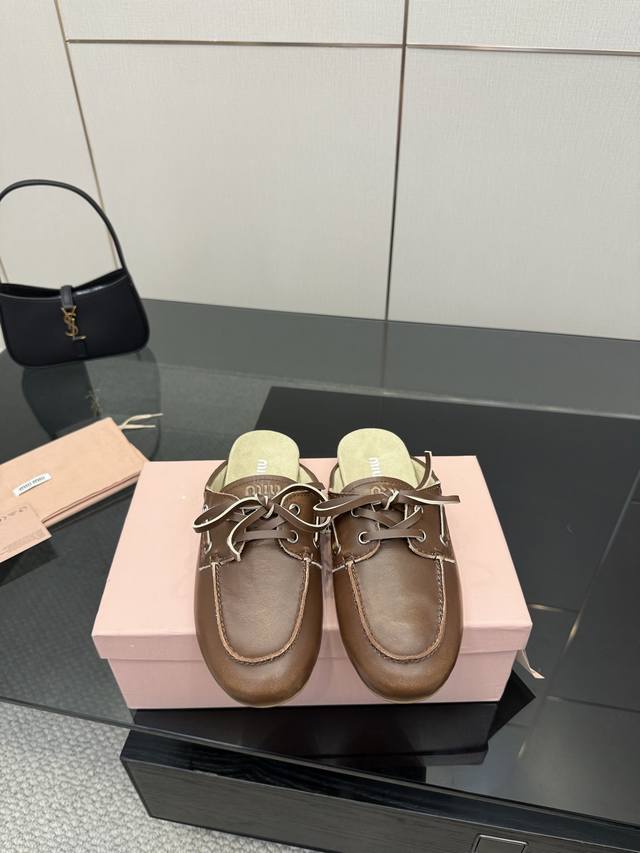 Top Version Miumiu Baotou Slippers Are Synchronized With The Official Website. T