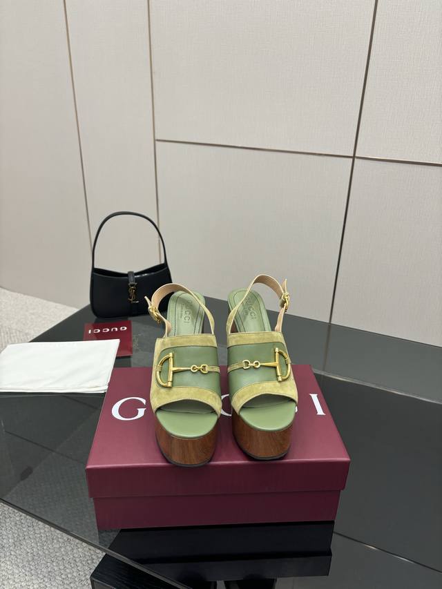 gucci2025 Summer Latest D-Shaped Light Gold Horsebit Buckle Herringbone Toe S