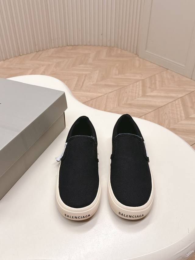 Comes Out With . Baleziaga Paris Series Canvas Shoes Canvas Beggar Shoes Are Ugl