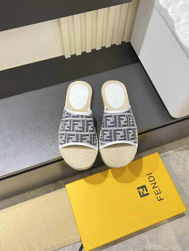 fend Fendi* Men's Slippers High-End And Stylish Counter Comparison Quality Up