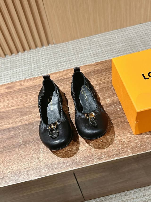 Donkey Brand New Flat-Soled Egg Roll Shoes Metal Buckle Elastic Rubber Band Ball