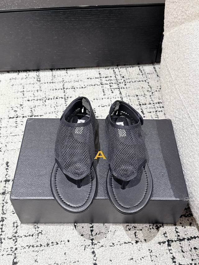 alaia Alaiya 25 Spring And Summer New Style Celebrity Style Clip-Toe Fishnet