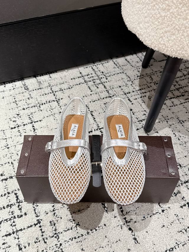 Top Version Alaia 25Ss Catwalk Style Flat Mesh Shoes Ballet Shoes Are Popular Al