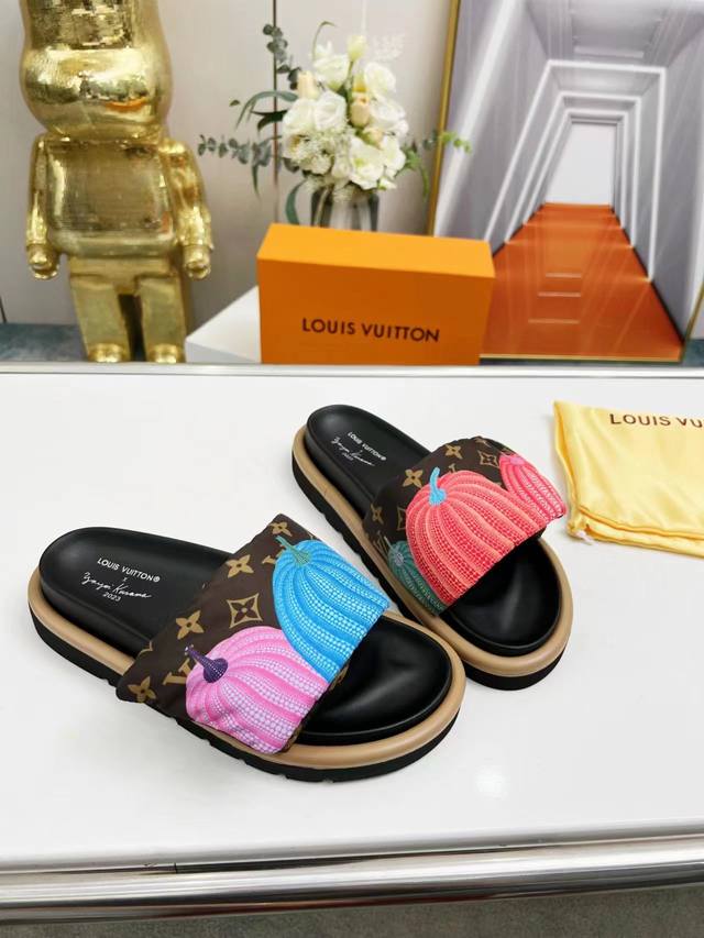 louis Vuitton New Slippers Are On Sale Now. 1:1 High-End Customization, Beat