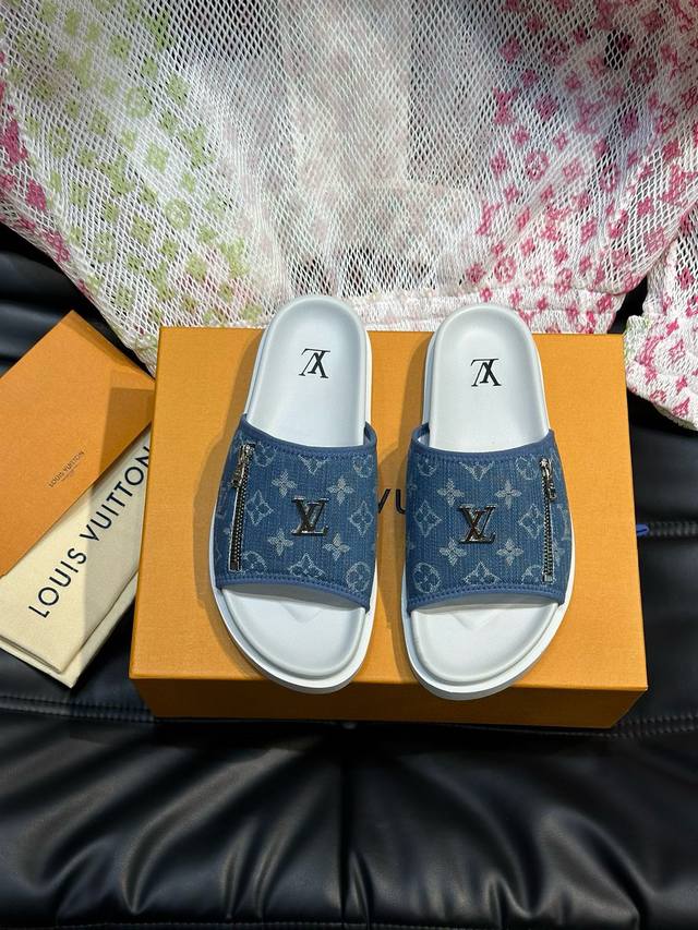 louis Vuitton High-End Men's Summer Slippers Classic Monogram Series Single S