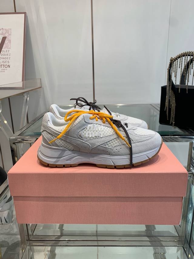 Miu Miu New Retro Color-Brushed Dad Shoes Xiaohongshu Recommended Series Retro A